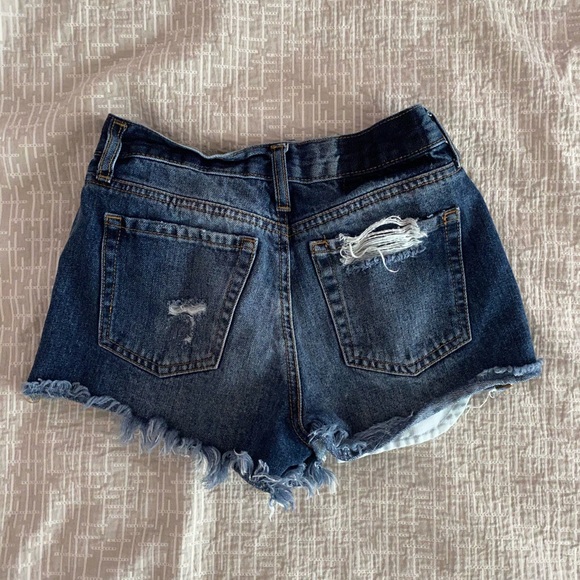 Shorts (light wash left) - Picture 4 of 5